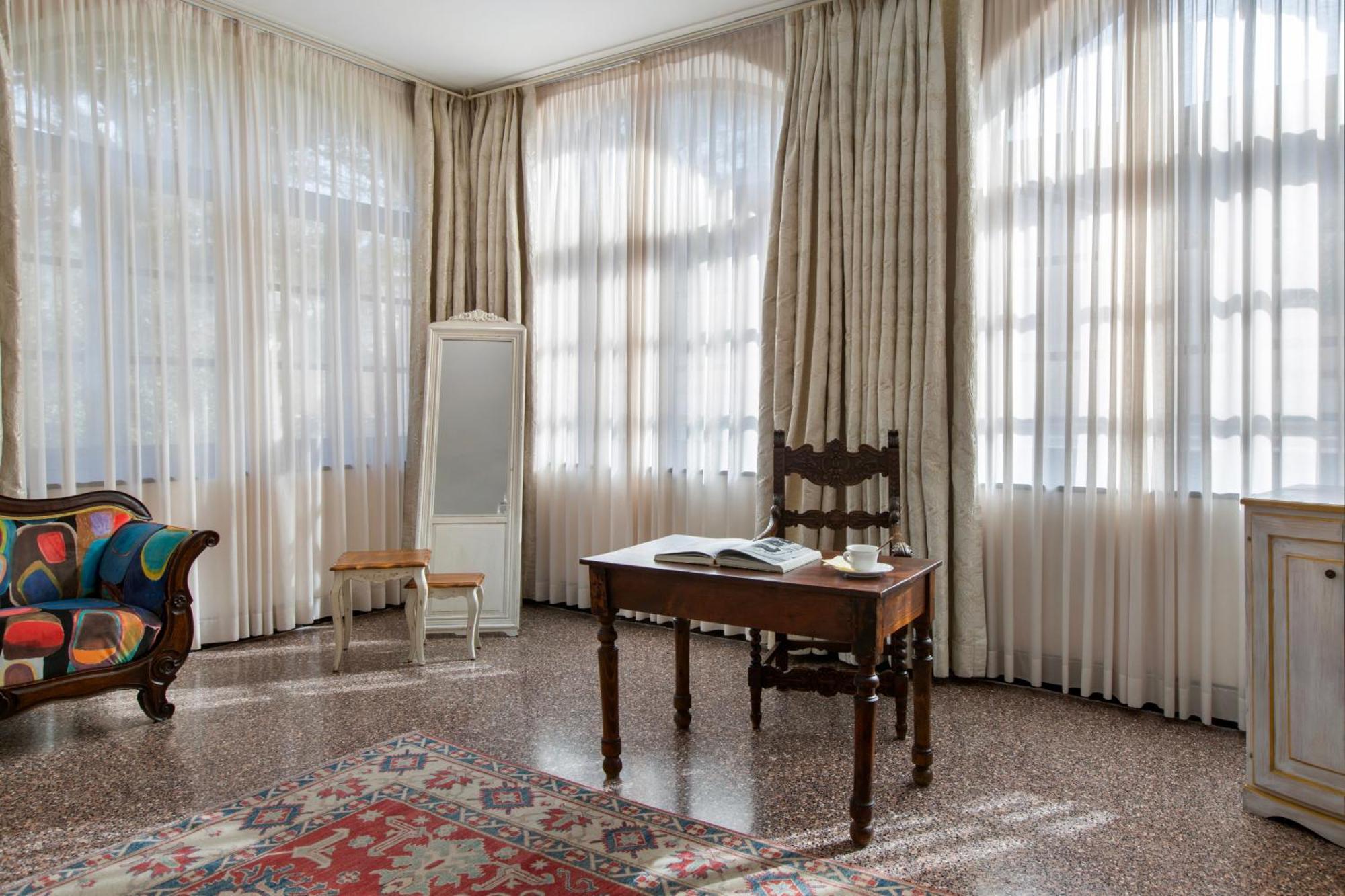 Abbadia San Giorgio Hotel โมเนเลีย ภายนอก รูปภาพ