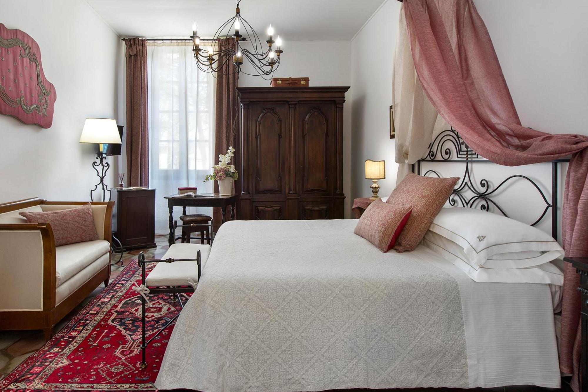 Abbadia San Giorgio Hotel โมเนเลีย ภายนอก รูปภาพ